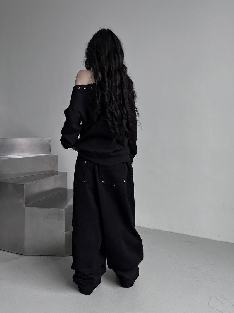 back rivet winter wide pants