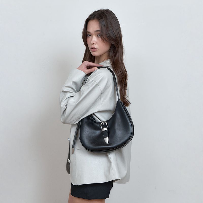 C DOUBLE BELT MINI HOBO BAG_BLACK