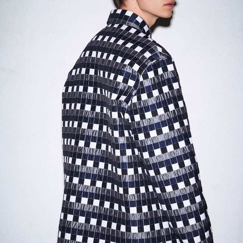 NAVY CHECERED PADDED SHIRT