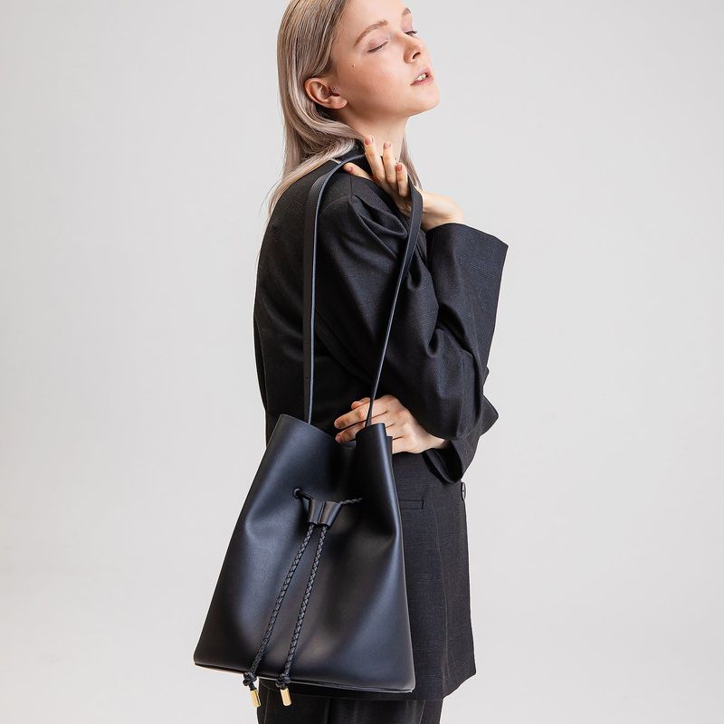 VIVICHO TULLY BAG BLACK