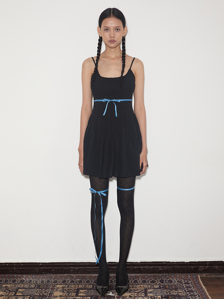 rirri（リリ）の「rirri SS 100%コットン ジャカードキャミソールドレス  Black (Excluding Blue Sash)（ワンピース/ドレス）」