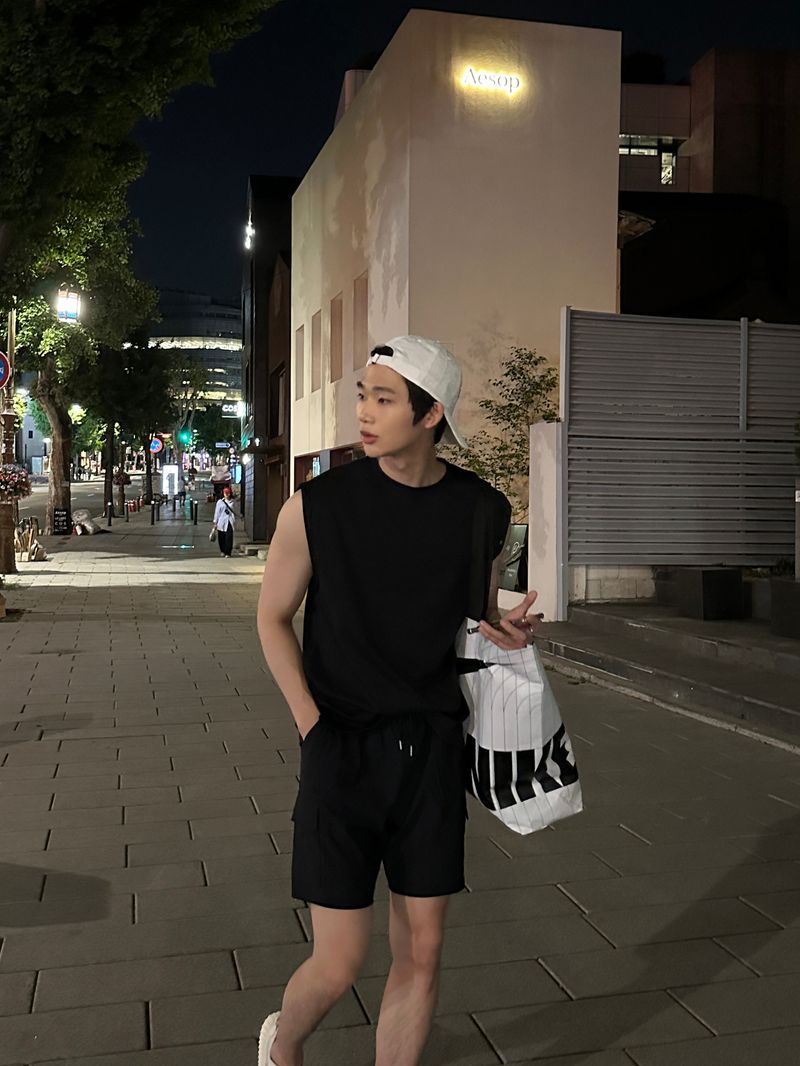 VAPE Real Ice Cargo Shorts (4 colors)