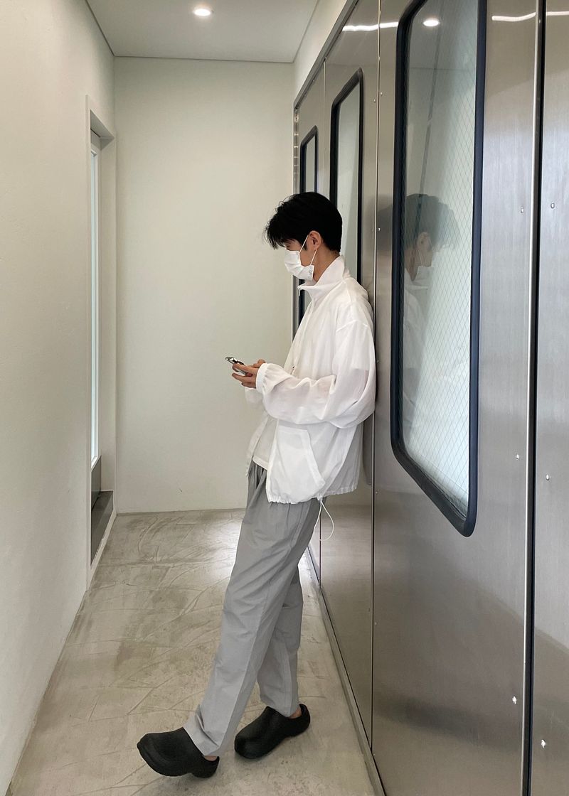 Balloon loose fit windbreaker JK