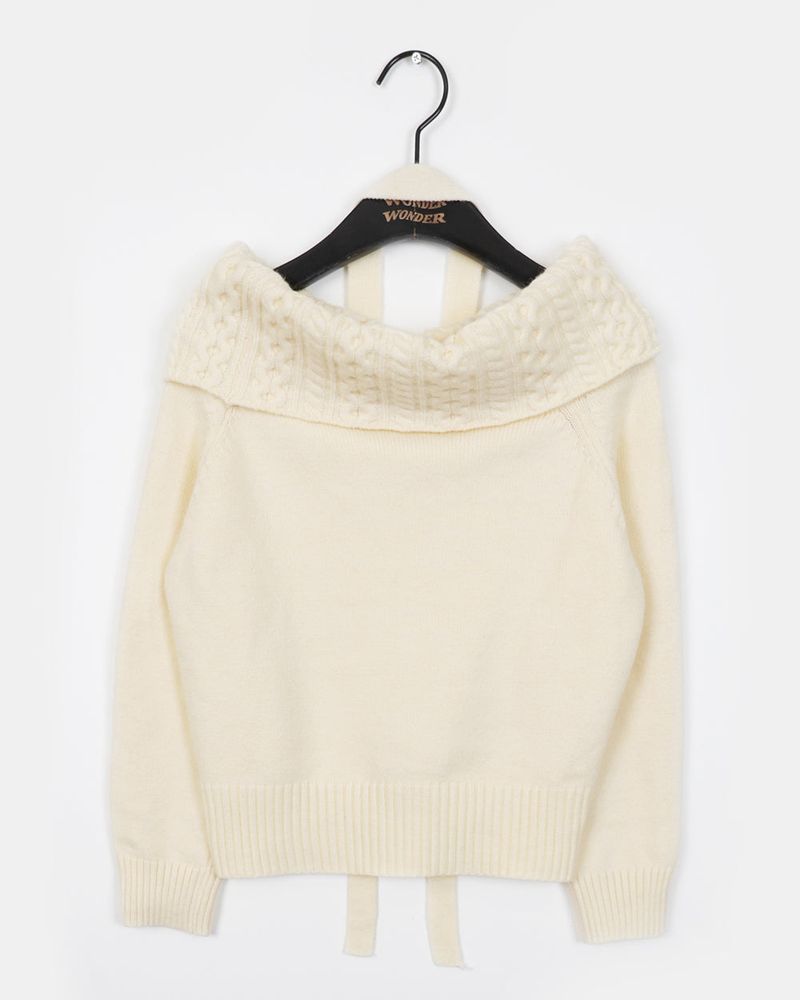 Weck Twisted Off-Shoulder Knit Set