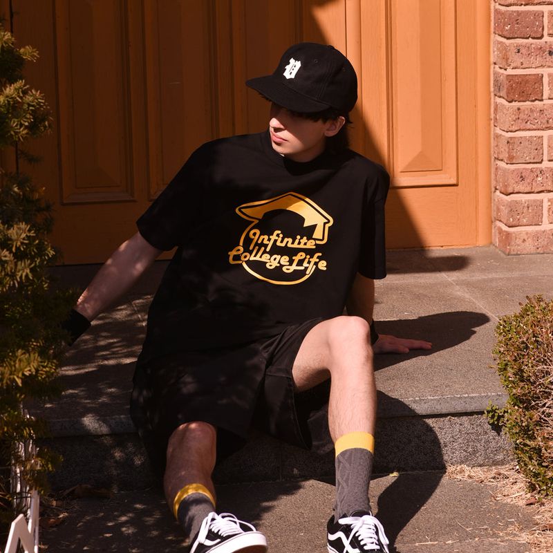 CONCEPT COLLEGE（コンセプトカレッジ）の「Infinite college life crew neck black Unisex T-shirt（Tops）」