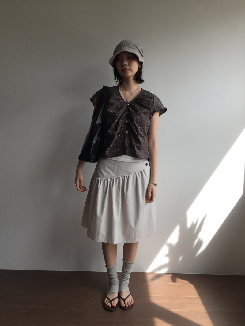 Wing Dot Shirring Blouse (2color)