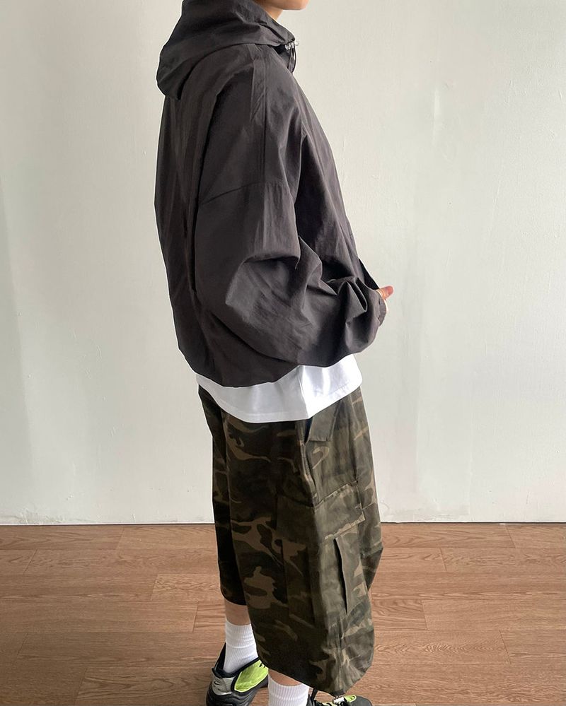 Breeze Hooded Windbreaker