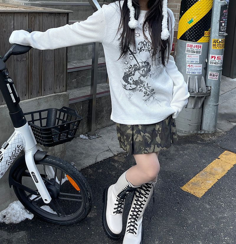 heenytsuki（ヒニツキ）の「Pocket Camo Pleats Skirt（Skirts）」