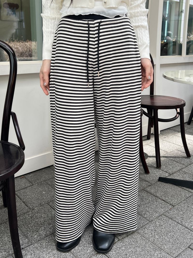 Roy Stripe Dangara Training Pants (3 colors)