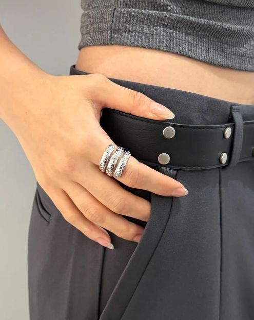 MOON BUCKLE RING BELT