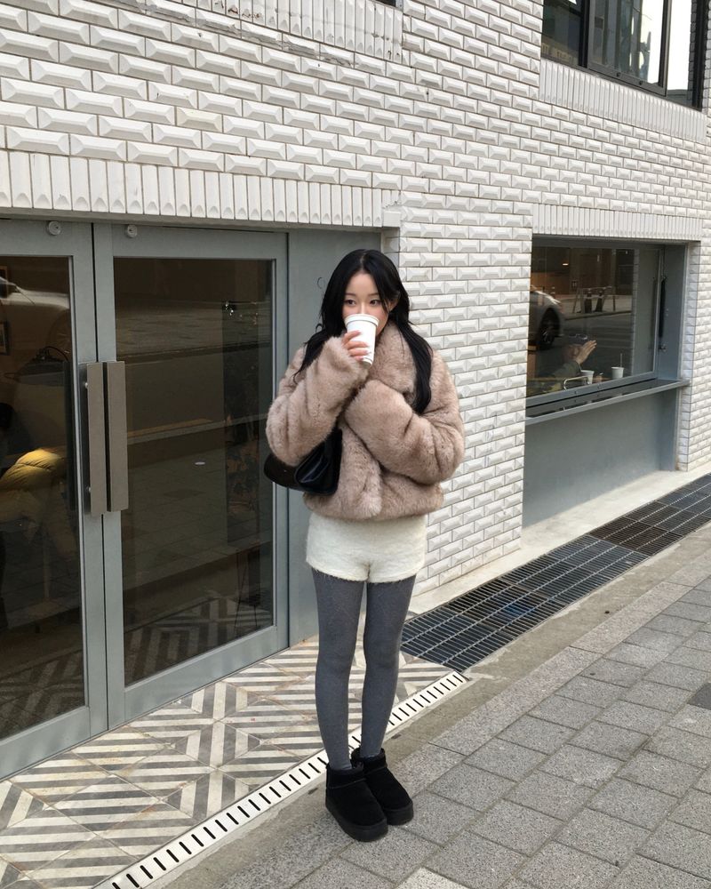 モヘアショーツ