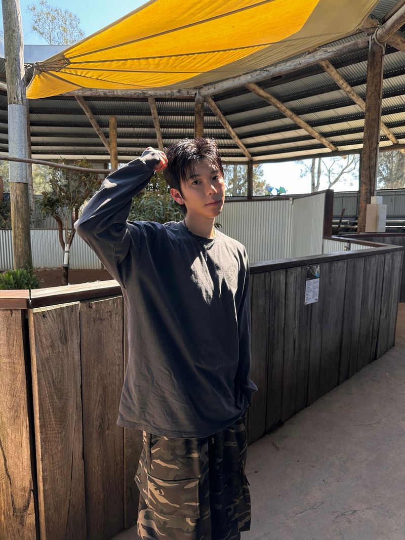 Ob Graphic Pigment Long Sleeve 3C