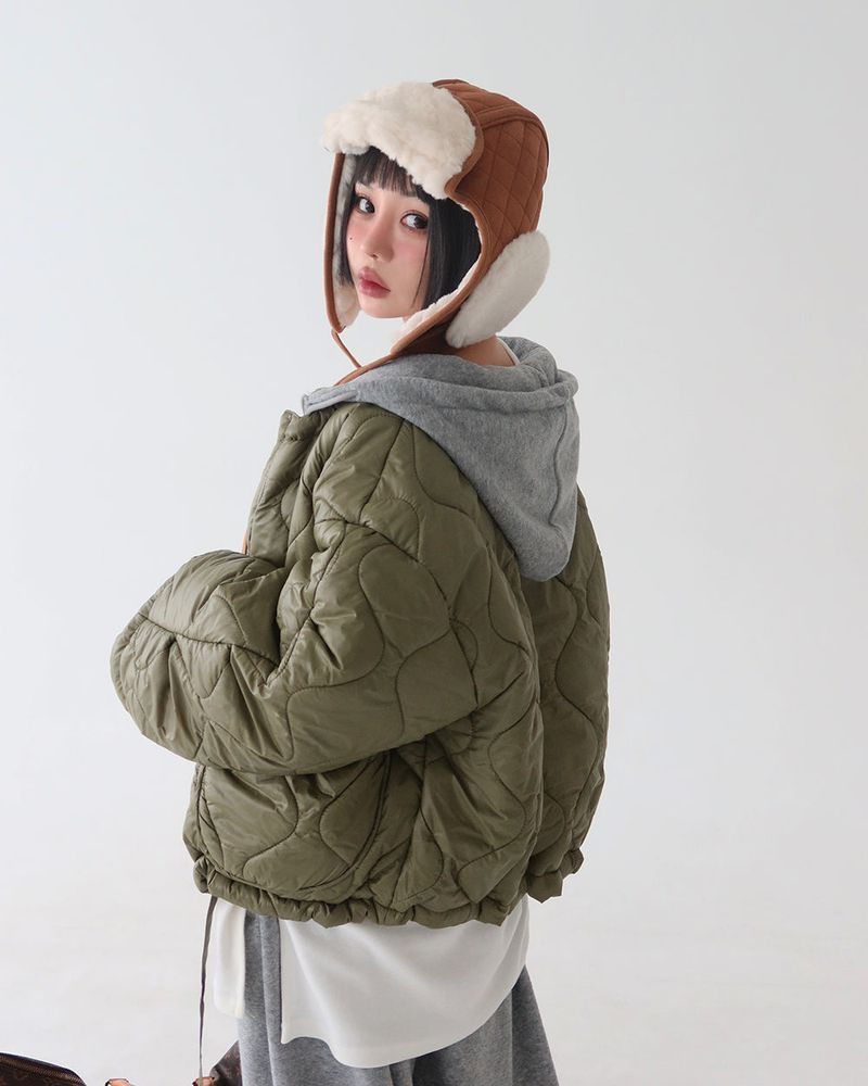 Camel quilting quilted earring truffler hat
