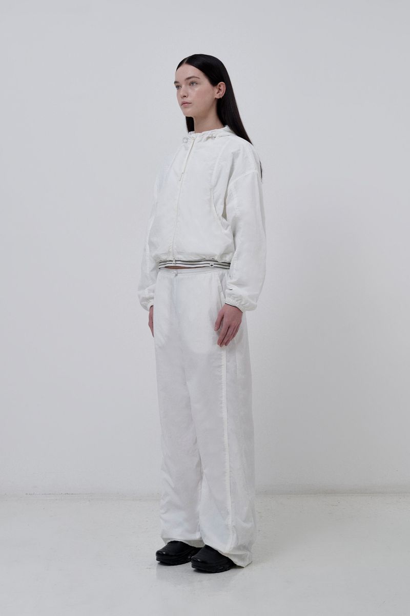KIRSH プレーンインクシジョンウーブンウインドブレーカー [WHITE]