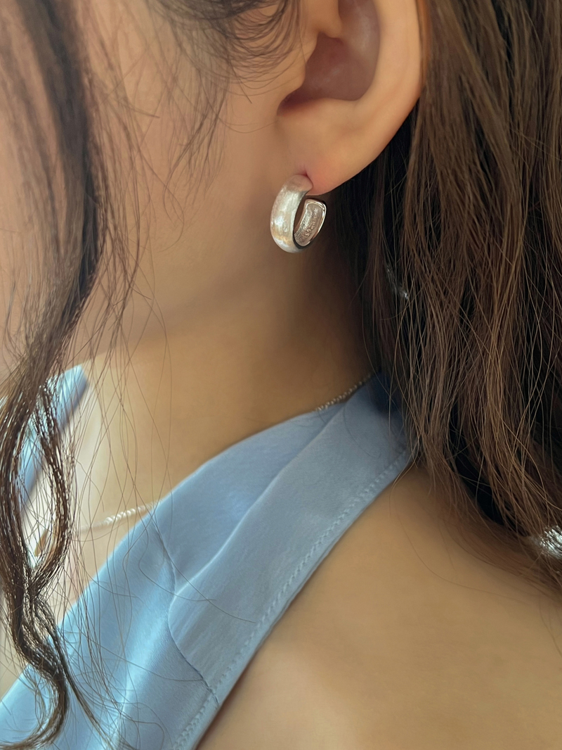 Fade earring (silver)