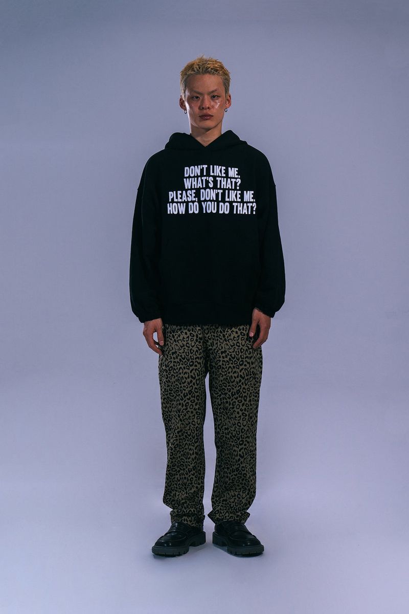 LETTERING HOODIE - BLACK