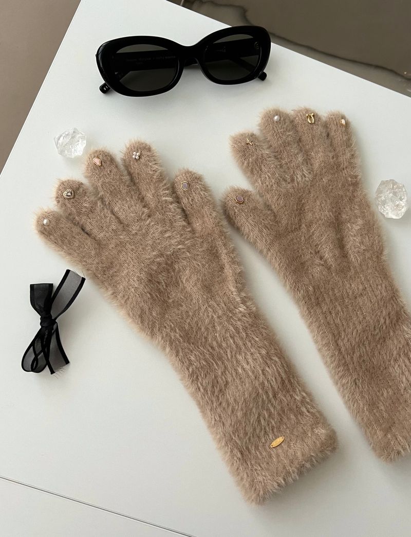RGO Ballet Core Ribbon Jewelry Year-end Look Hip Cubic Long Heating Fleece-Lined Fur Mink Black White Brown Beige Gloves (Select 3 Colors)