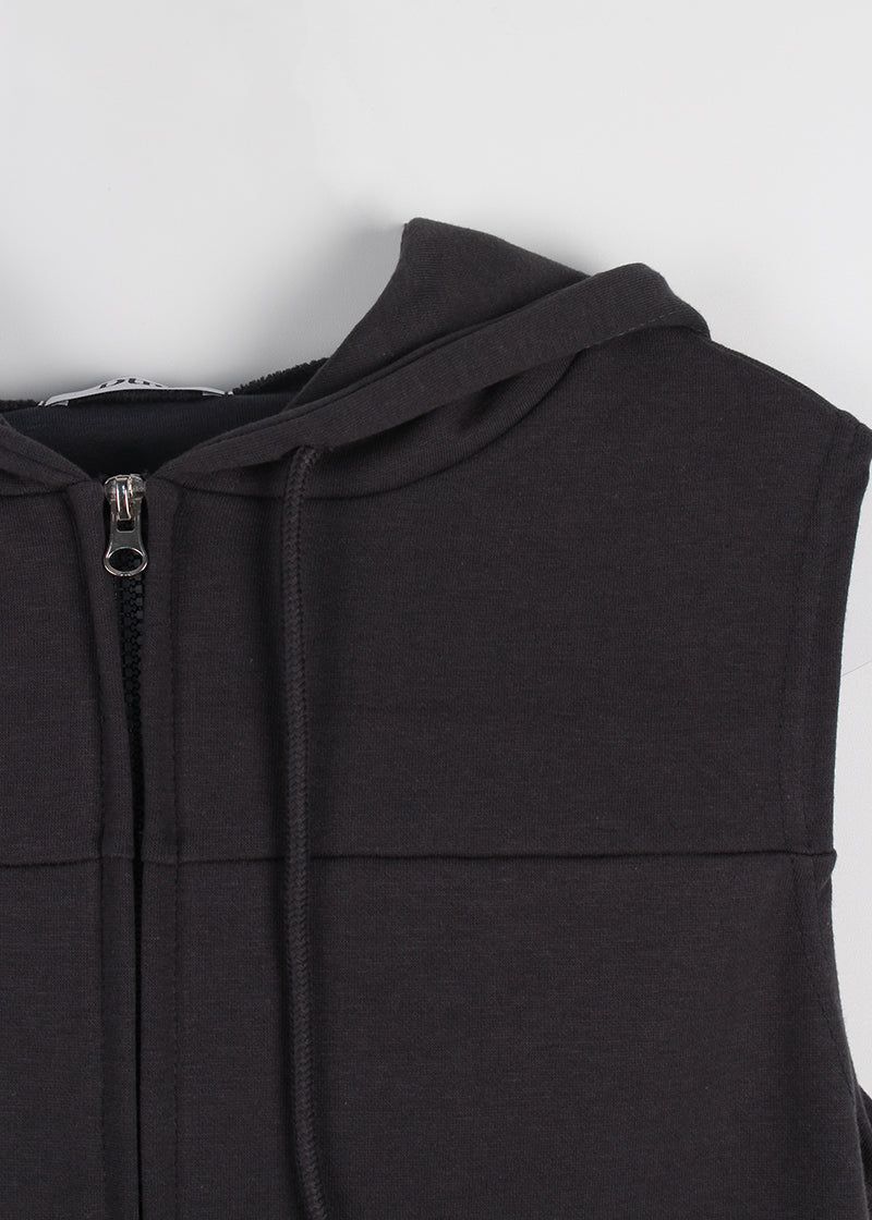 EYELET LINE HOOD VEST