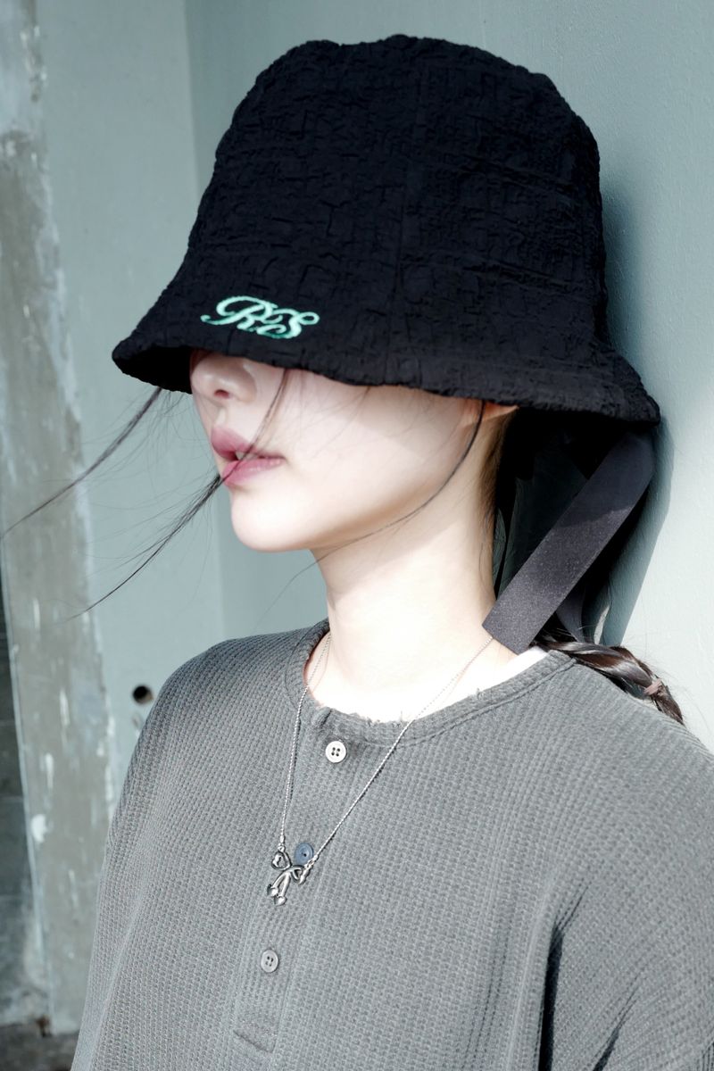 P:ReinSein（レインセイン）の「Wrinkle bucket hat black（Hats）」