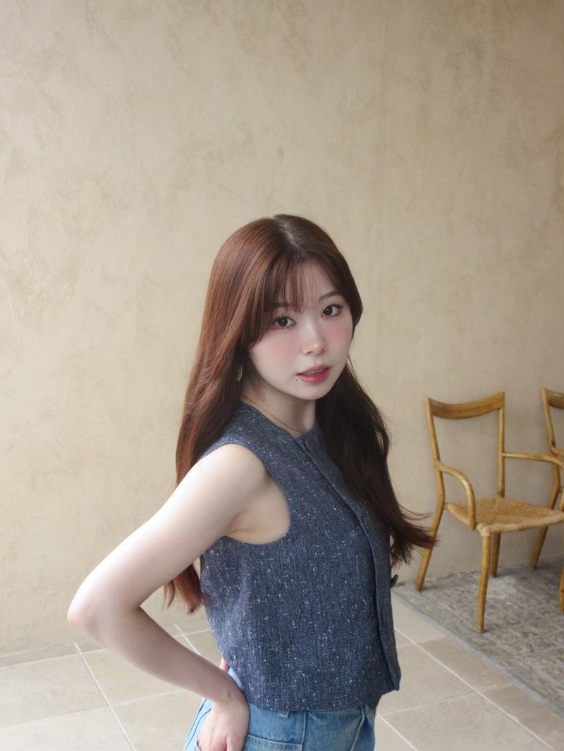 tweed gilet