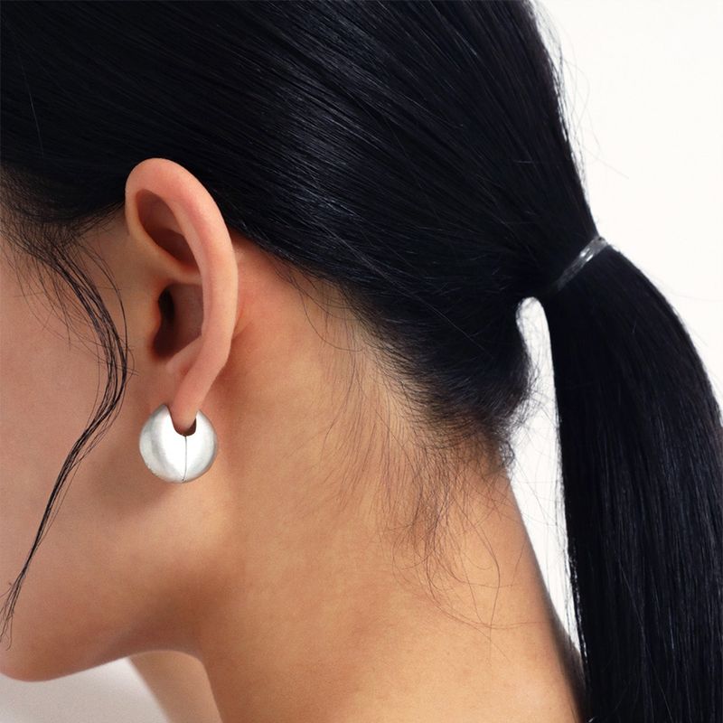 【MADE】 Moon earring matt