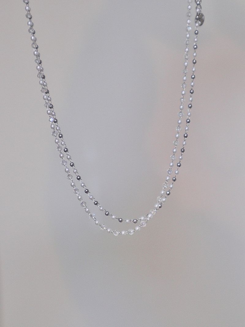 crystal ball pearl choker