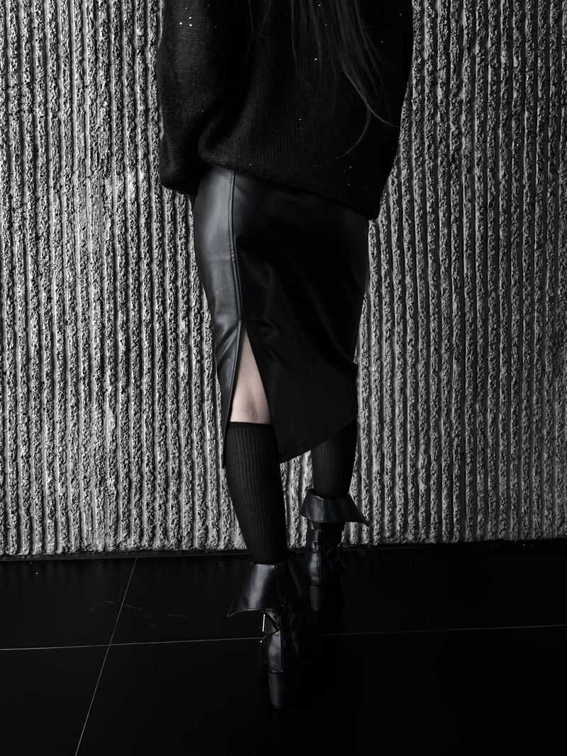 noir slit midi leather skirt