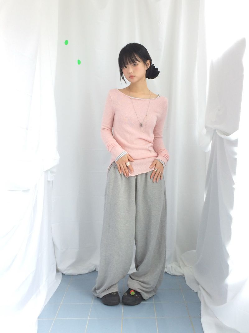 ner.ui.bin（ノエビン）の「ルーズフィットベーシックジョガーパンツ（パンツ）」
