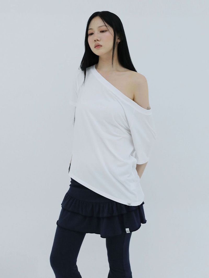 UNBALANCE BUTTON SHOULDER TOP(WHITE)