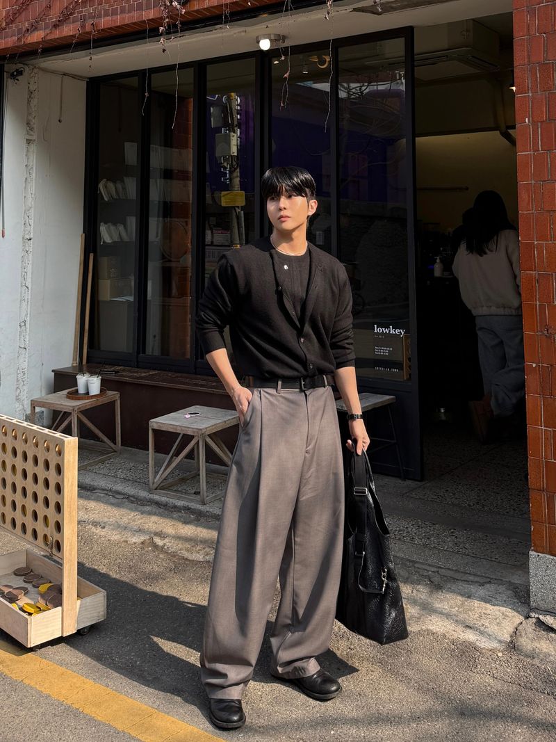 Tieve one tuck slacks