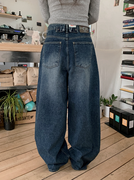 ディープブルーバルーンワイドデニムパンツ