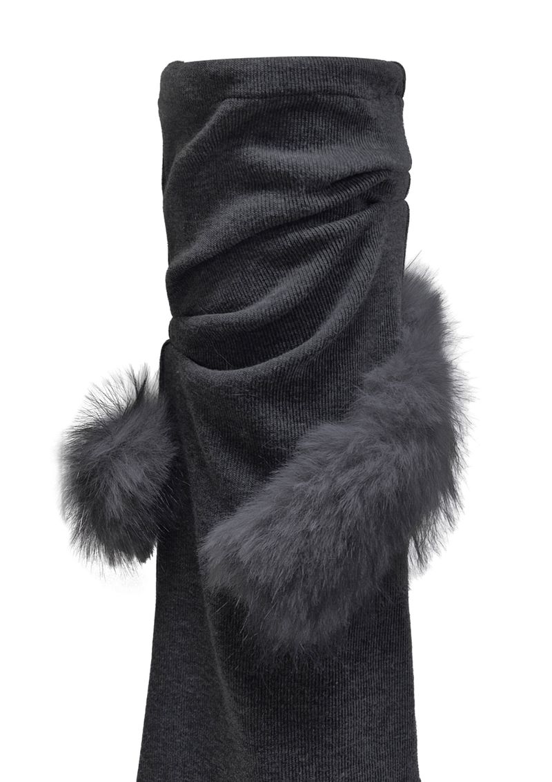 CURVED FUR LEG WARMERS . GRAY