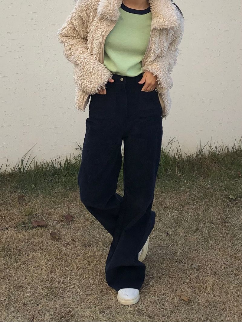 Softly corduroy boot-cut pants