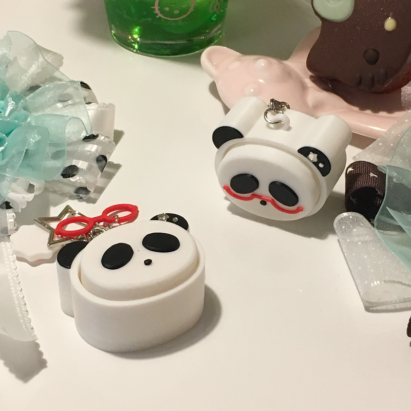 【MADE】パンダ クリッカー キーリング