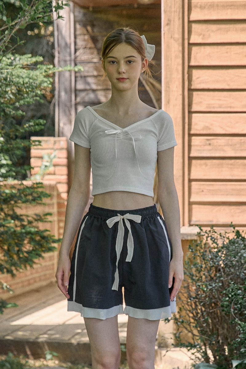 ROSETTE SHIRRING TOP (2 COLORS)