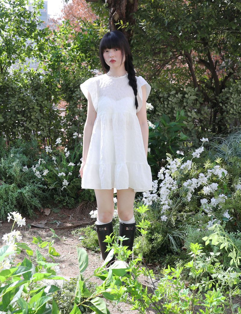 UGLYSHADOW（アグリーシャドウ）の「FLOWER RUFFLE DRESS(IVORY)（Dresses）」