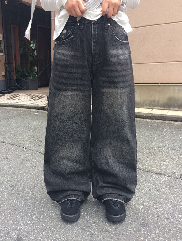 anyonemore（エニーワンモアー）の「リンオー ポケット デニム ワイドロングパンツ（パンツ）」