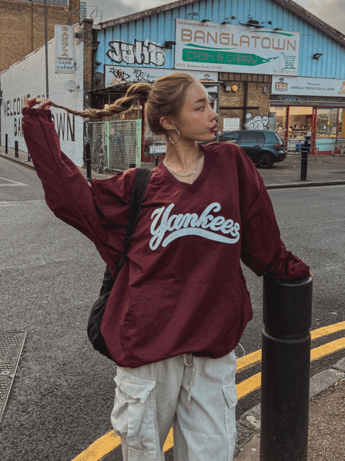 ULAN（ユレン）の「ビビッドヤンキースジャージー（Tops）」