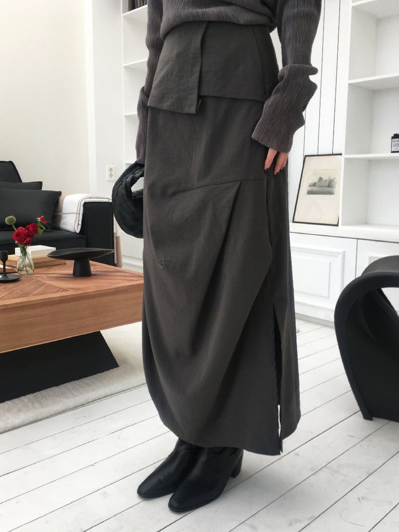 nobiyaka（ノビヤカ）の「ジョガクロングスカート（スカート）」