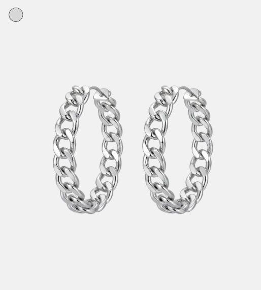 Chain detail earrings