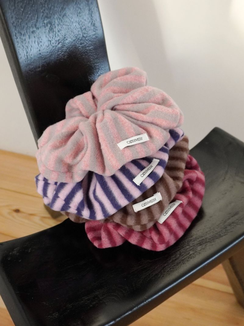 Piggy Scrunchie - 4 Color