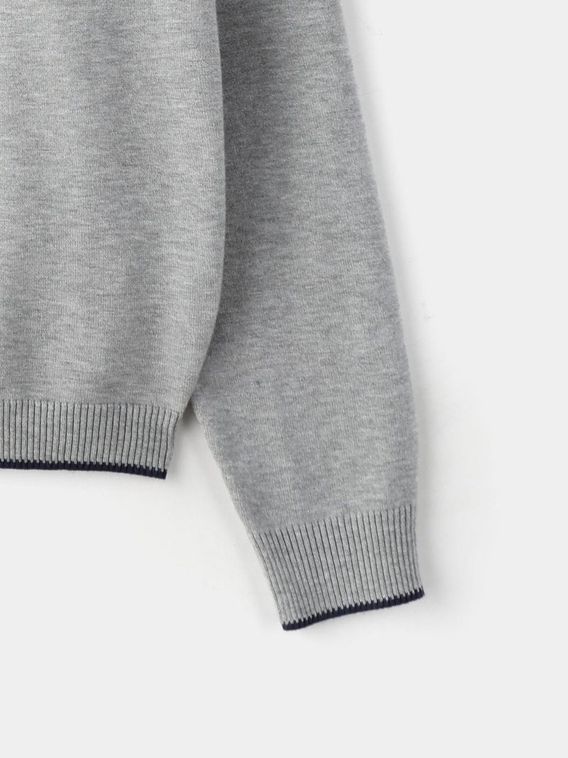 Int color scheme round cardigan