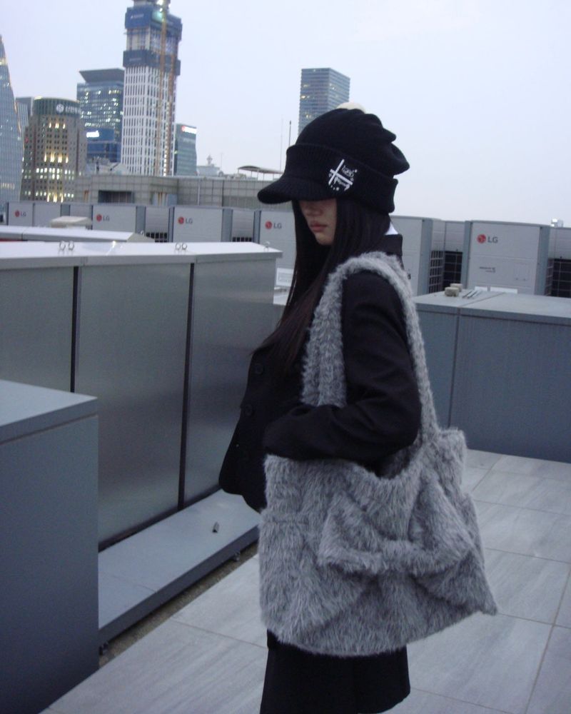 Fluffy Ribbon bag (gray)