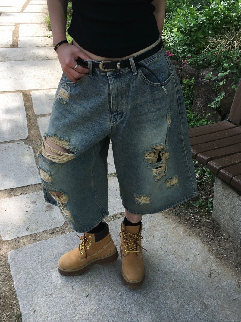 Melan Distressed Bermuda Denim Pants (2c)
