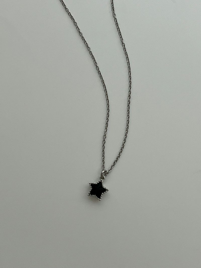 Little star necklace