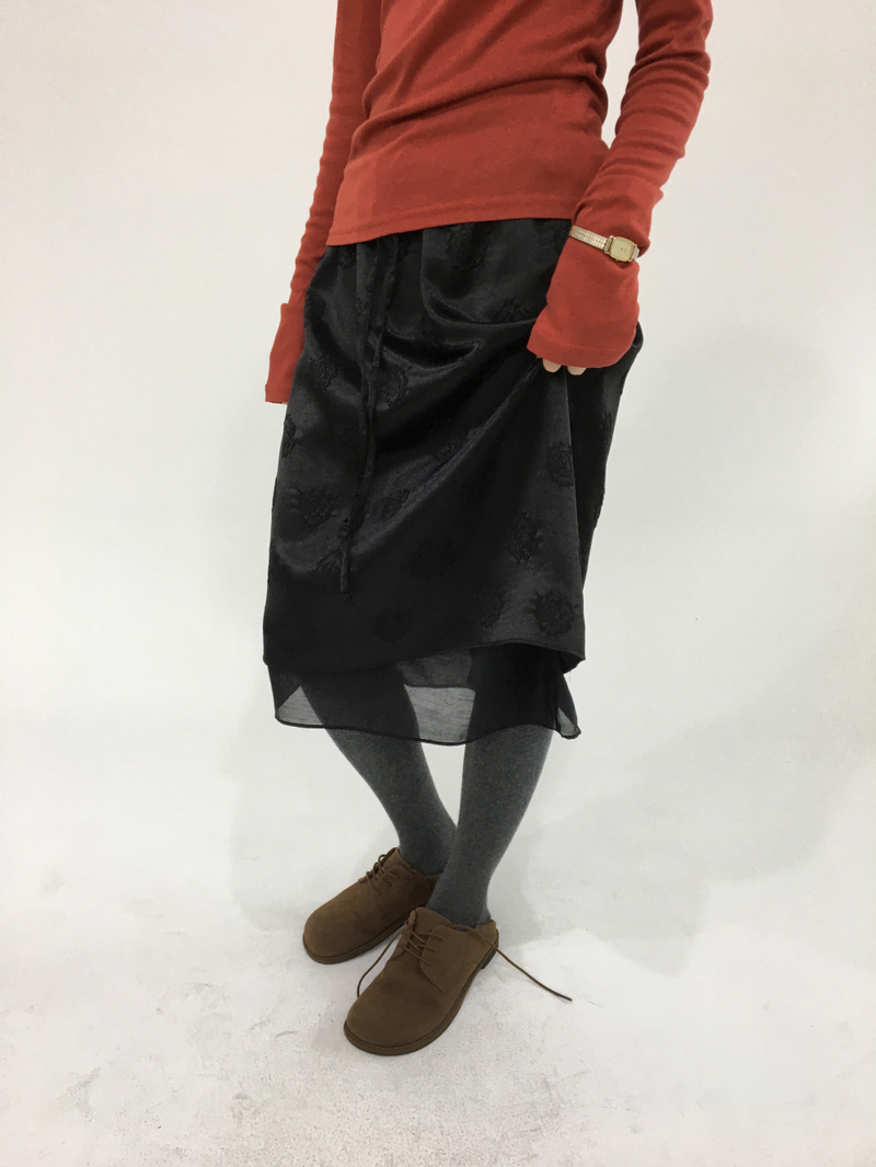 Reverse Rose Skirt (2color)