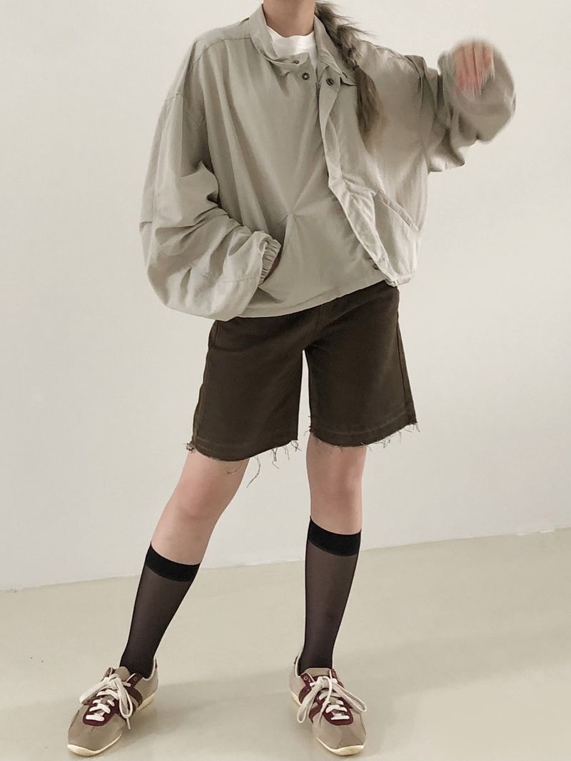 Loose fit nylon crop jk