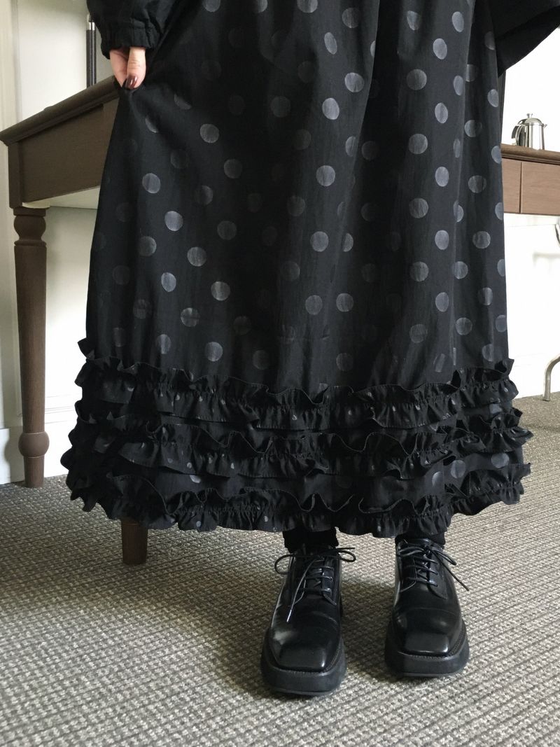 Round Dot Frill Long Skirt (2c)
