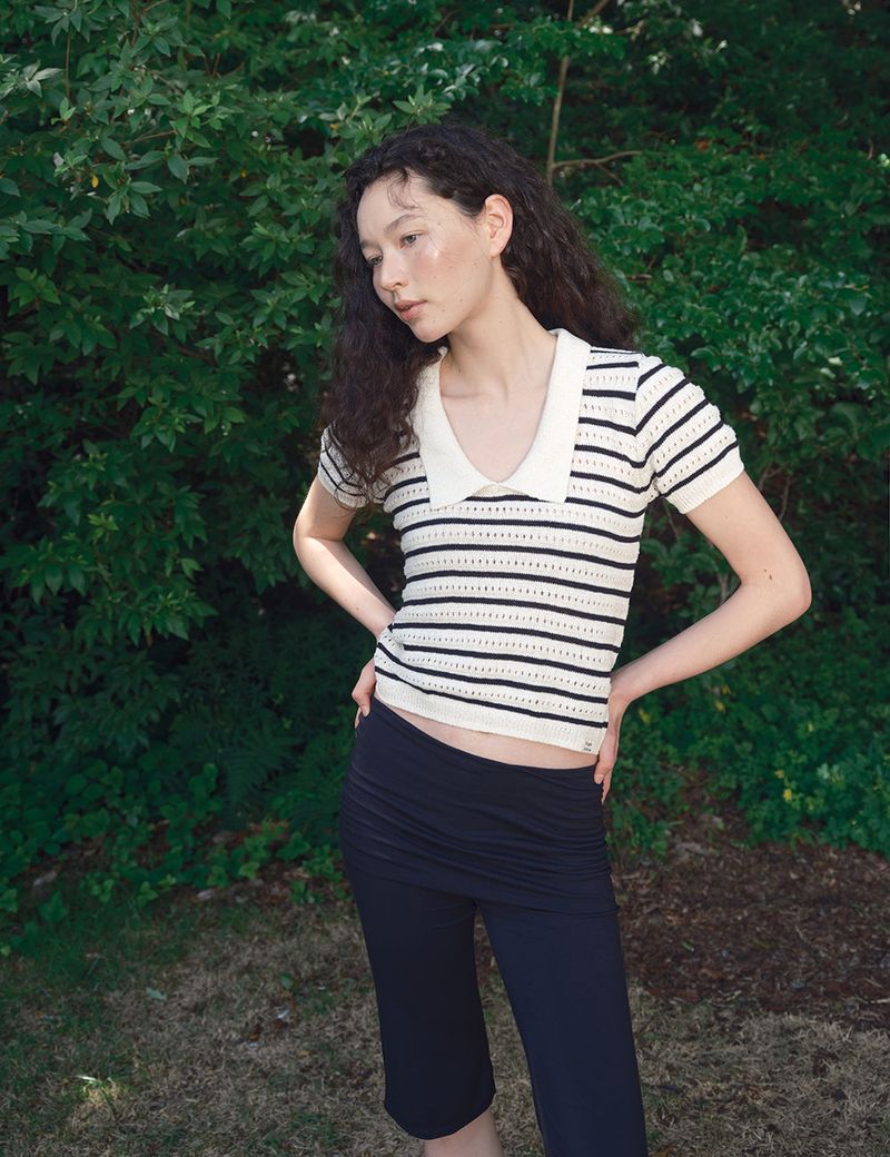 Stripe Deep V Collar Knit Top_Black
