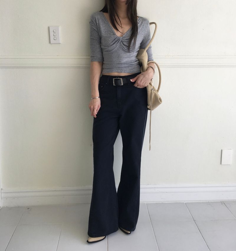 Venn Semi-Wide Bootcut Pants